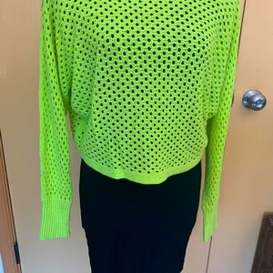 Lightweight, summer sweater! Sz sm